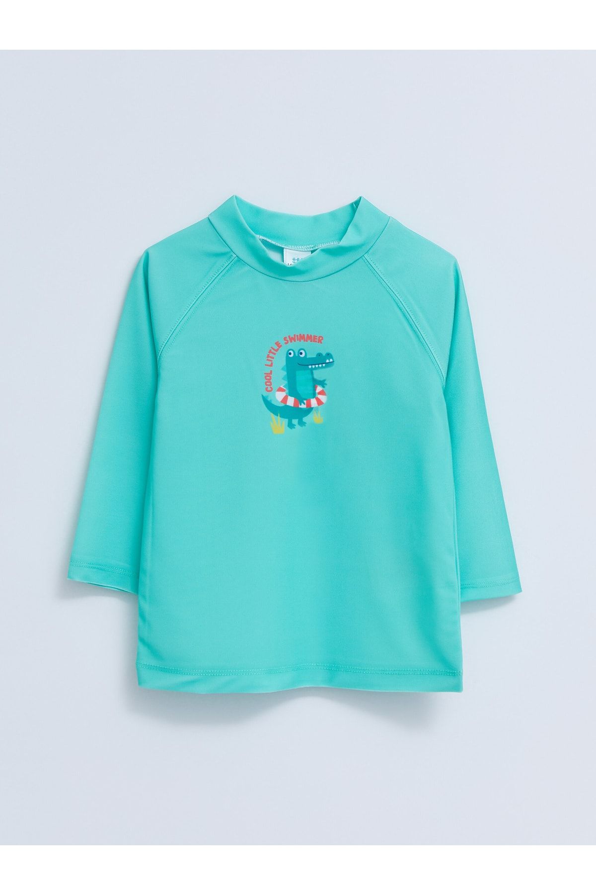 LC Waikiki T-Shirt Grün Regular Fit Fast ausverkauft