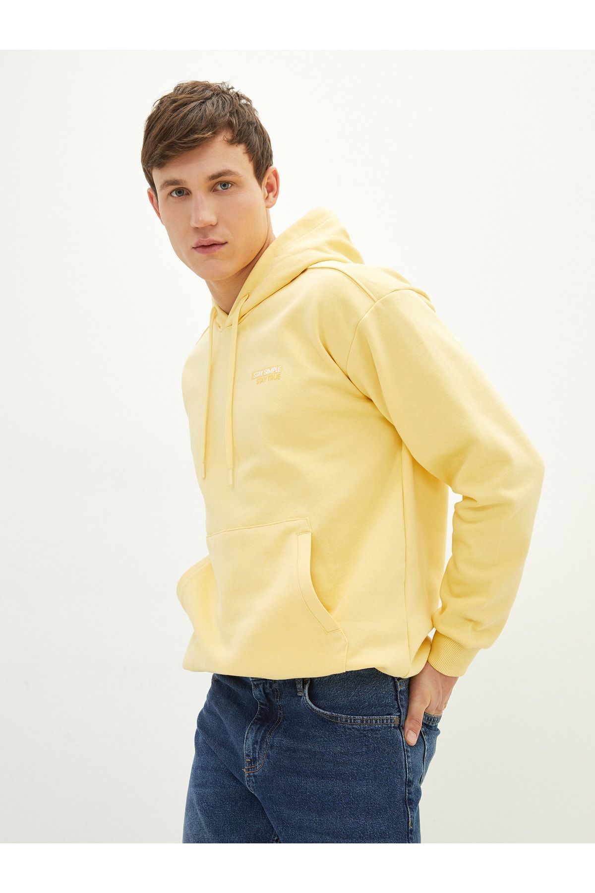 LC Waikiki Sweatshirt Gelb Regular Fit