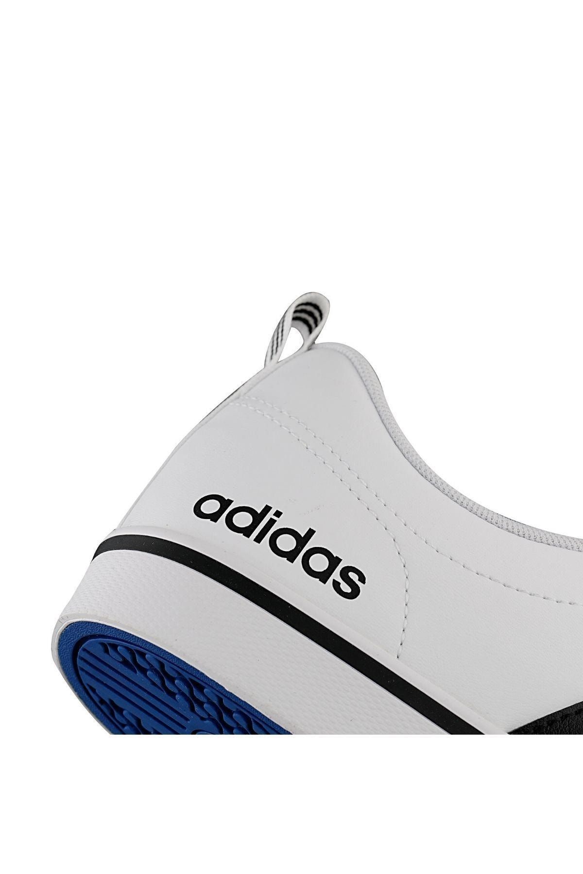Tênis adidas sale vs