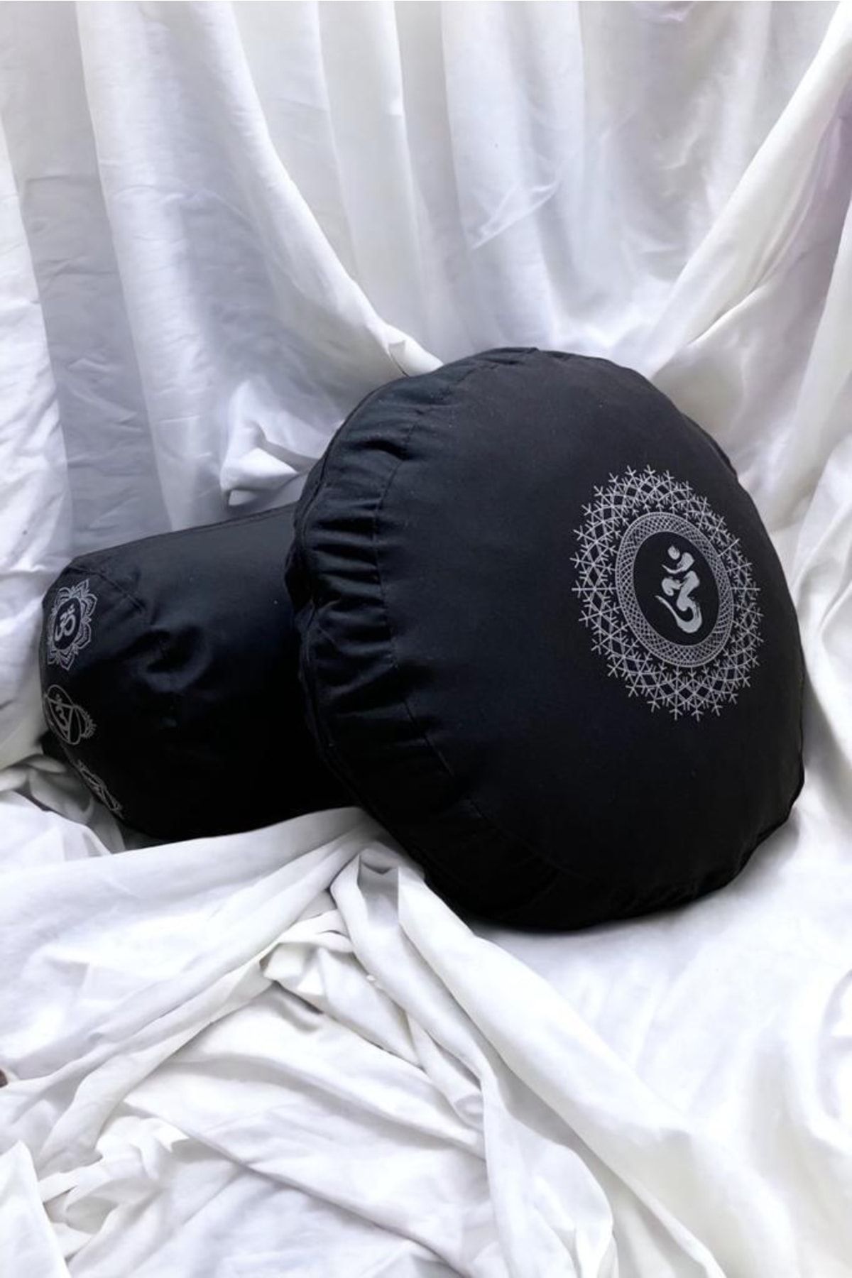 مت یوگا مشکی کوسن مدیتیشن و Bolster سریال ویژه فصل جدید طرح دار REMEGE