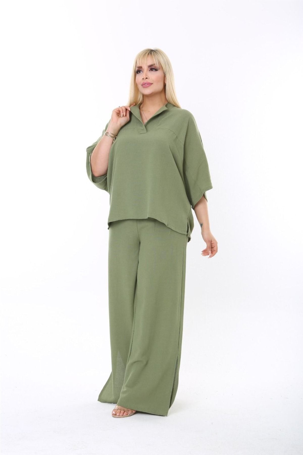 ESCBUTİK-Plus Size Side Slit Comfortable Double Set with Pants Stylish Top and Bottom Set 6