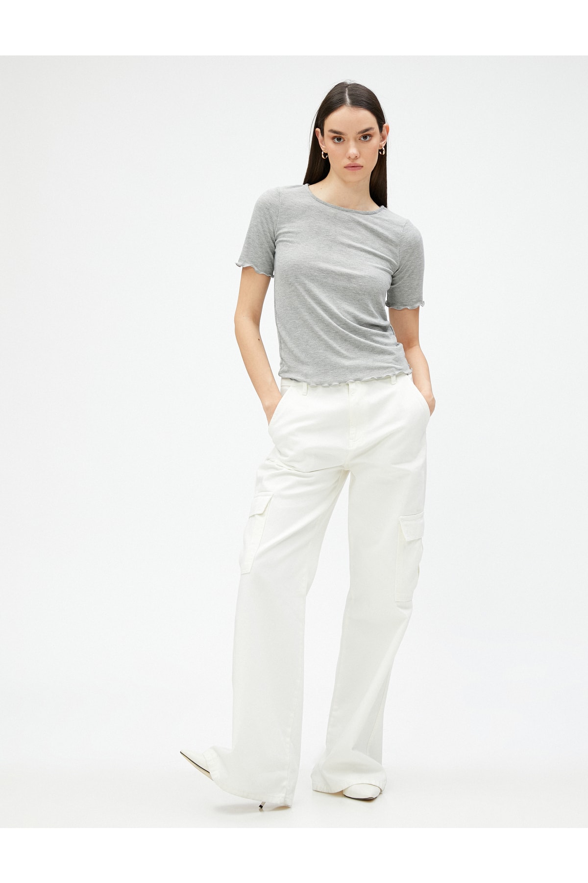 Koton T-Shirt Grau Regular Fit Fast ausverkauft