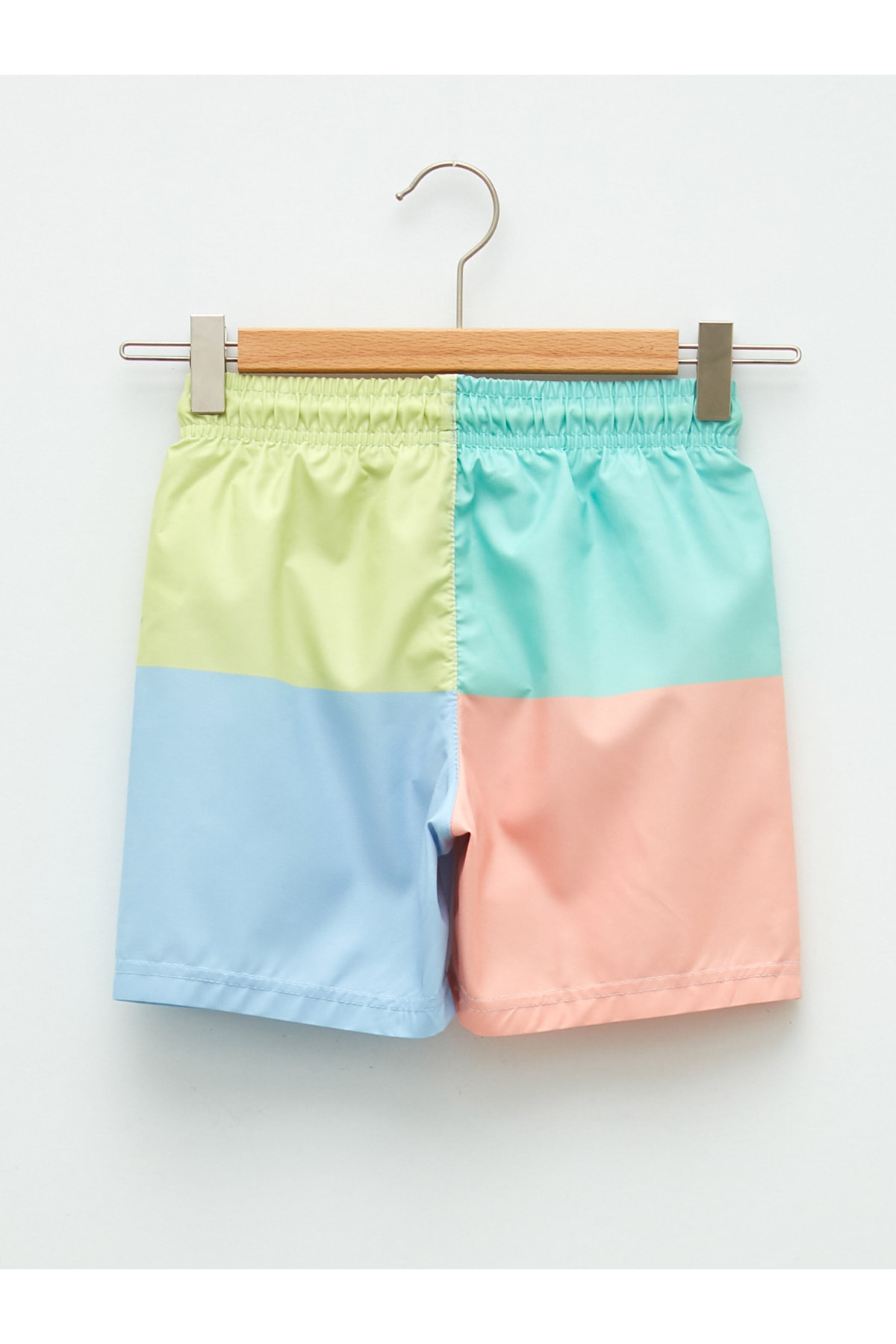 شورت و شلوارک پسرانه سبز ال سی وایکیکیLC Waikiki | S27680Z4LRL اورجینال - تصویر 2