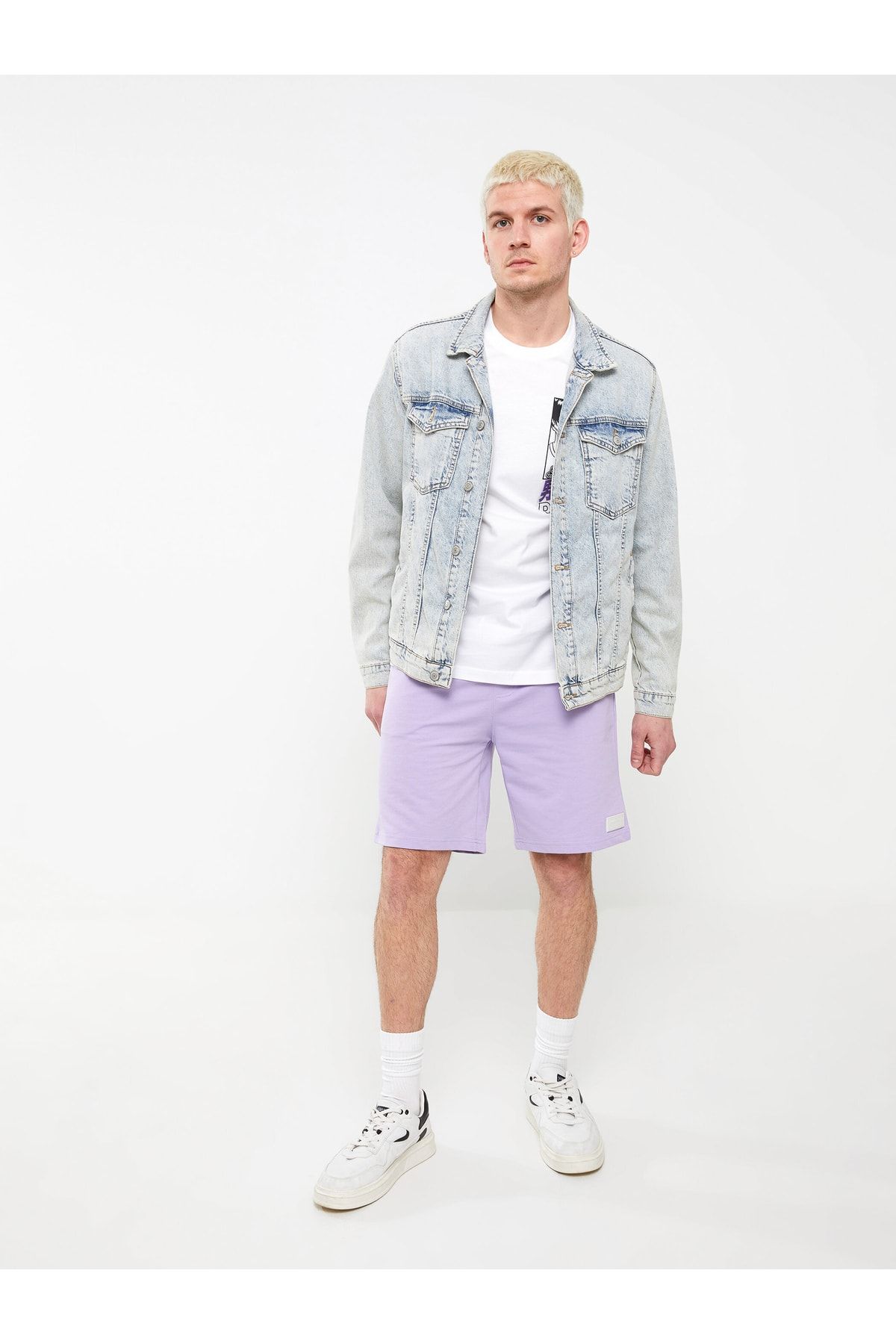 complete the look image