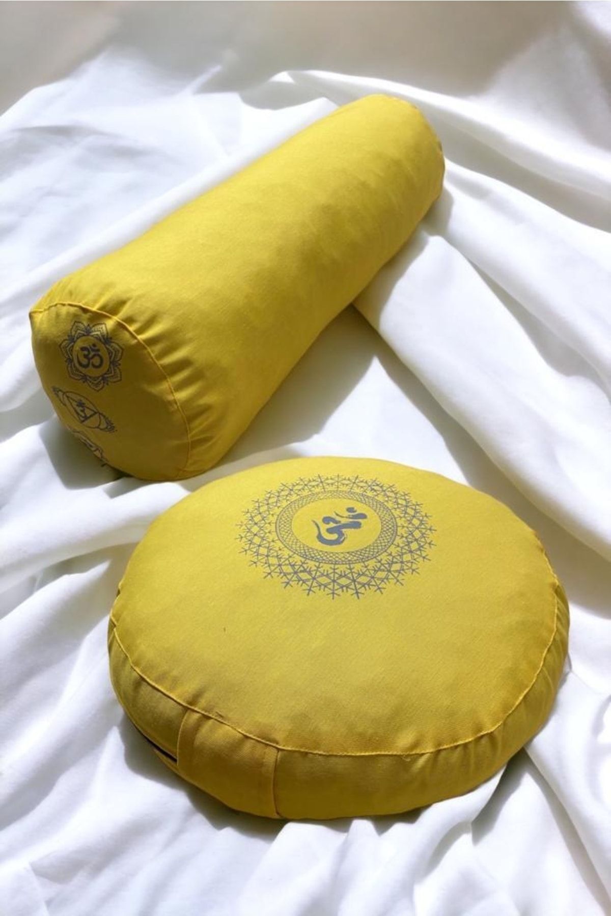 مت یوگا زرد کوسن مدیتیشن و Bolster سریال ویژه فصل جدید طرح دار REMEGE