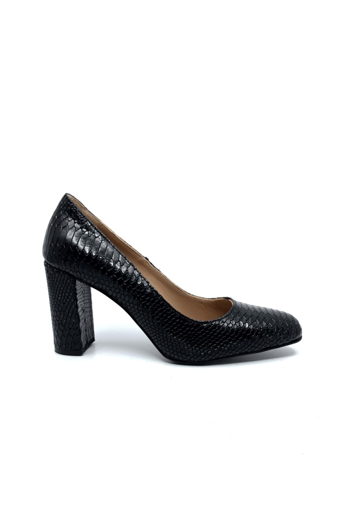 Minel Black Leather Heeled Shoes