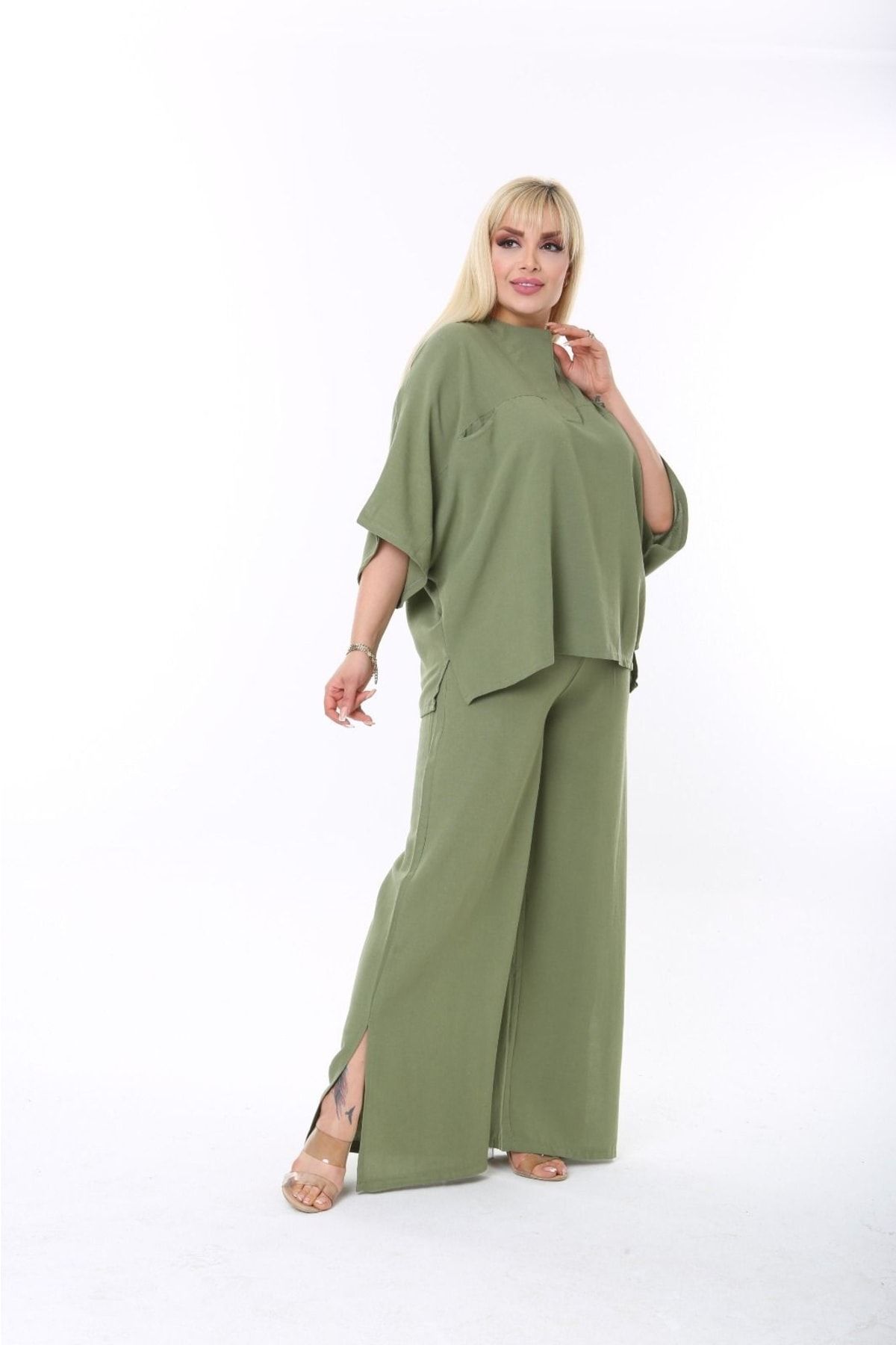 ESCBUTİK-Plus Size Side Slit Comfortable Double Set with Pants Stylish Top and Bottom Set 7
