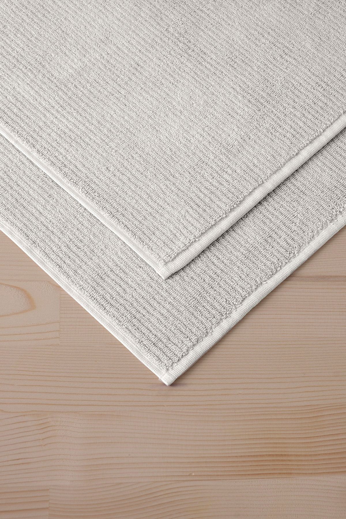 پادری حمام چند رنگ Pana Bathmat 202 روند جدید ، 50x75cm. 2AD. مجموعه نقشه حوله پریمیوم COTTONMANIA