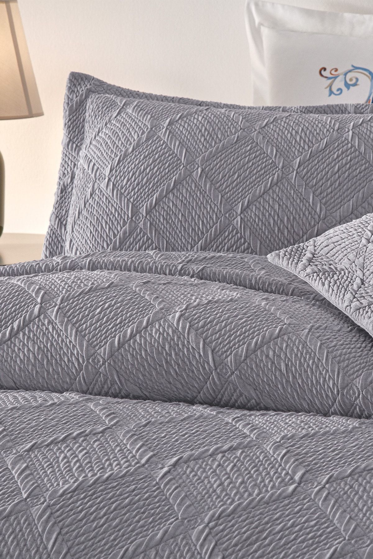 Puffy-Julian Smoked Single Bed Set 2