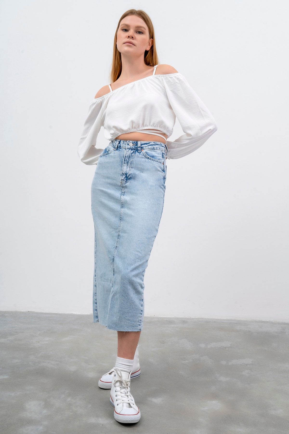 Denim midi skirt zara hotsell