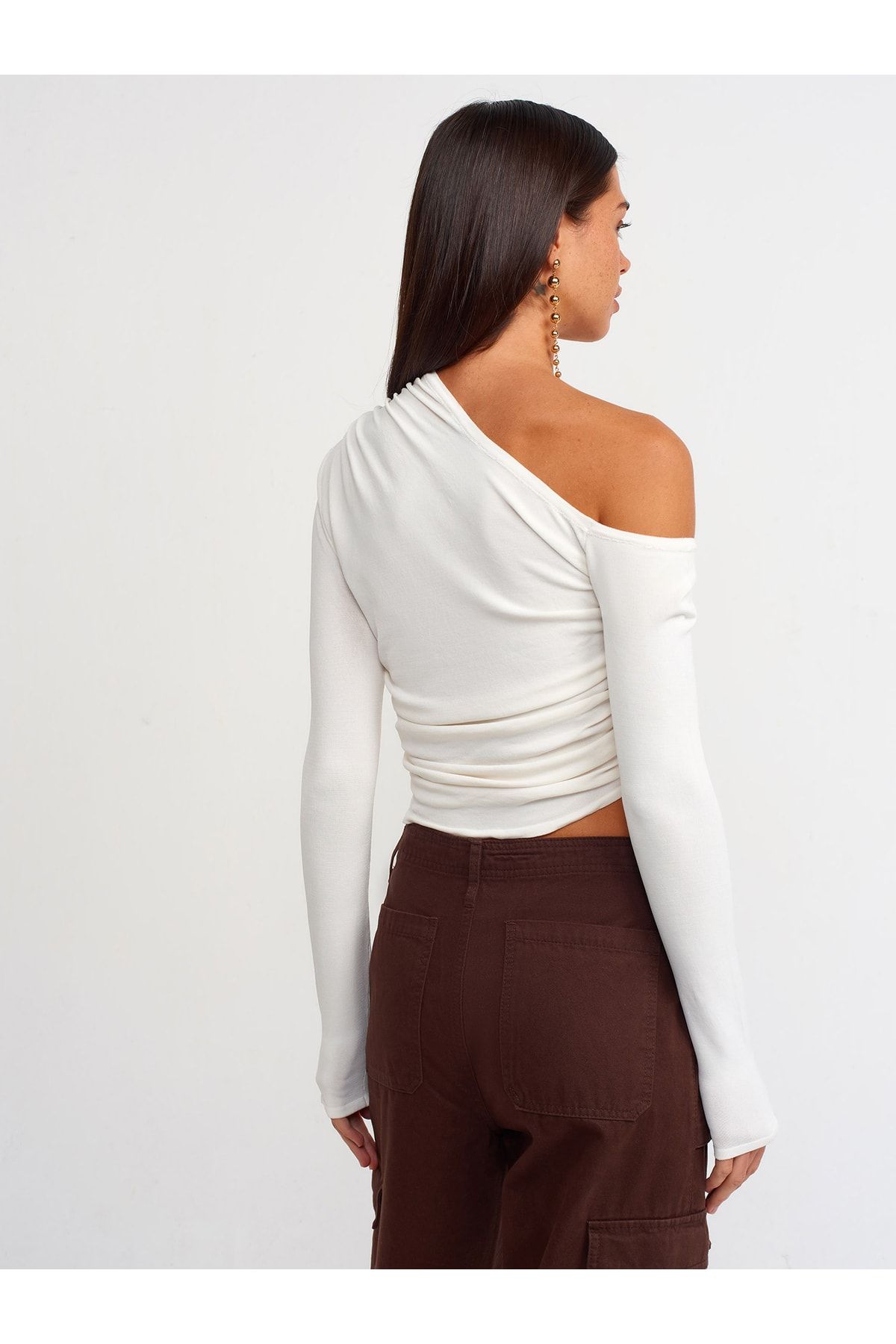 Dilvin-10369 Right Shoulder Open Drawstring Pullover-ecru 2