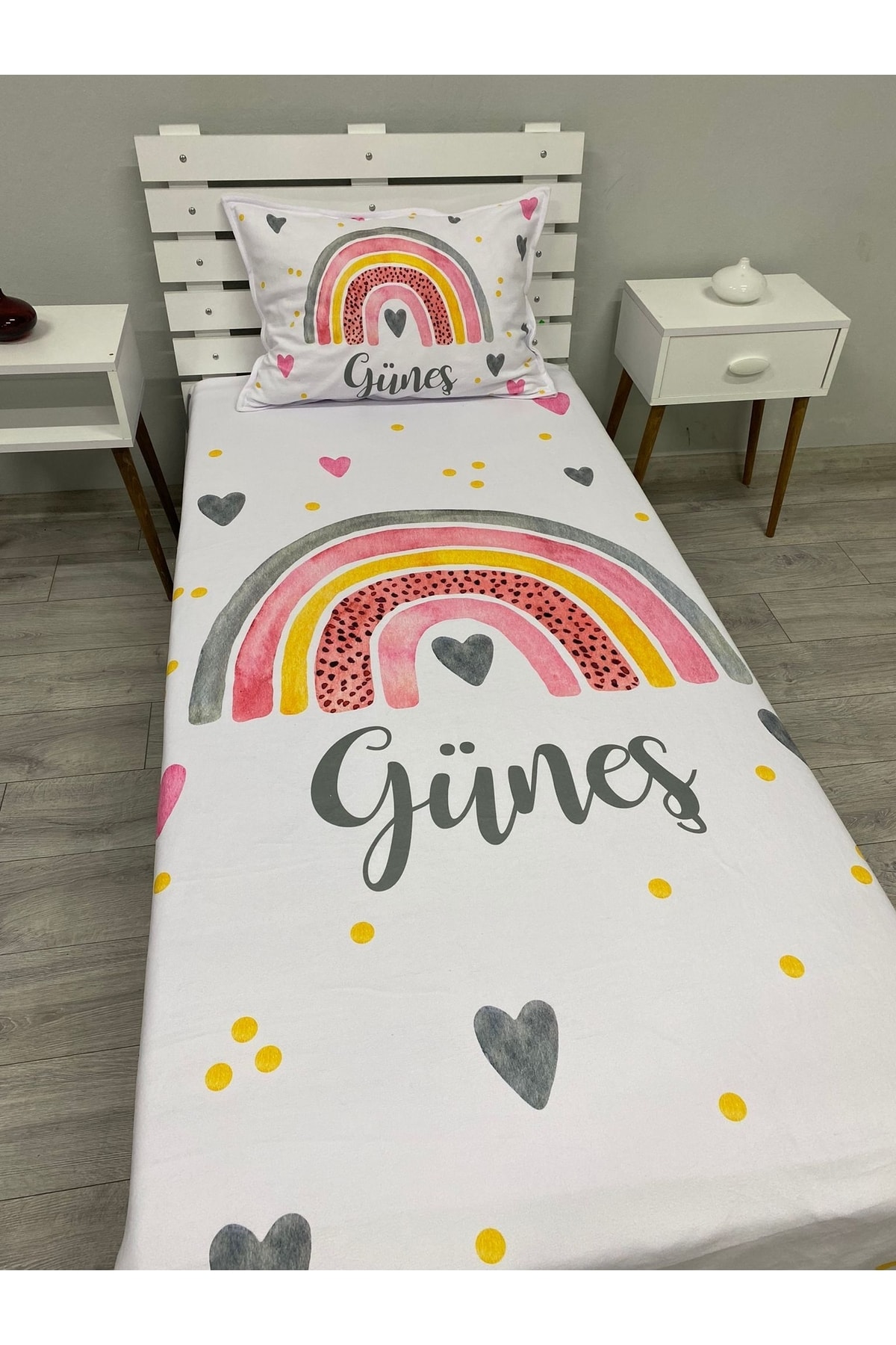 Gökkuşağı Yatak Örtüsü Takımı