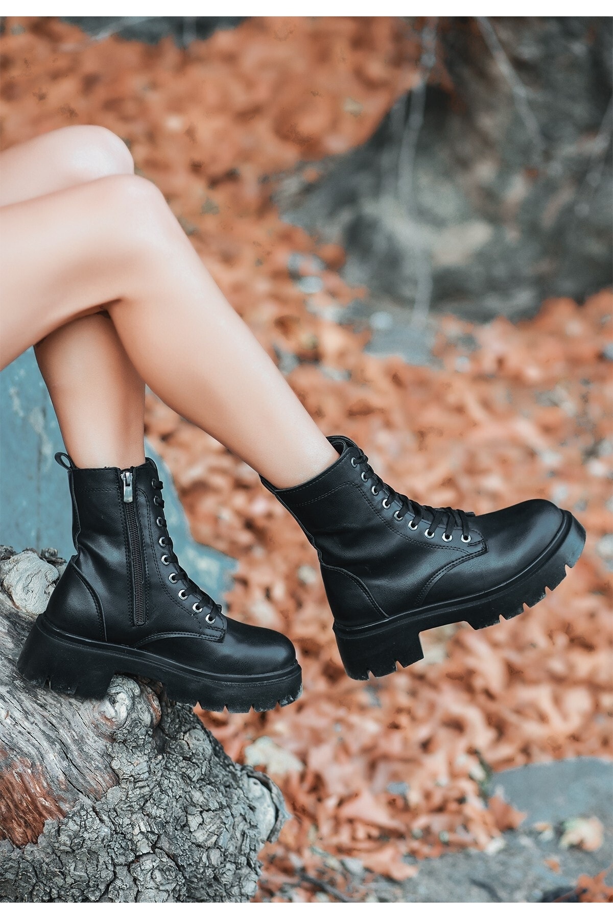 Mibay Siyah Cilt Bağcıklı Bot