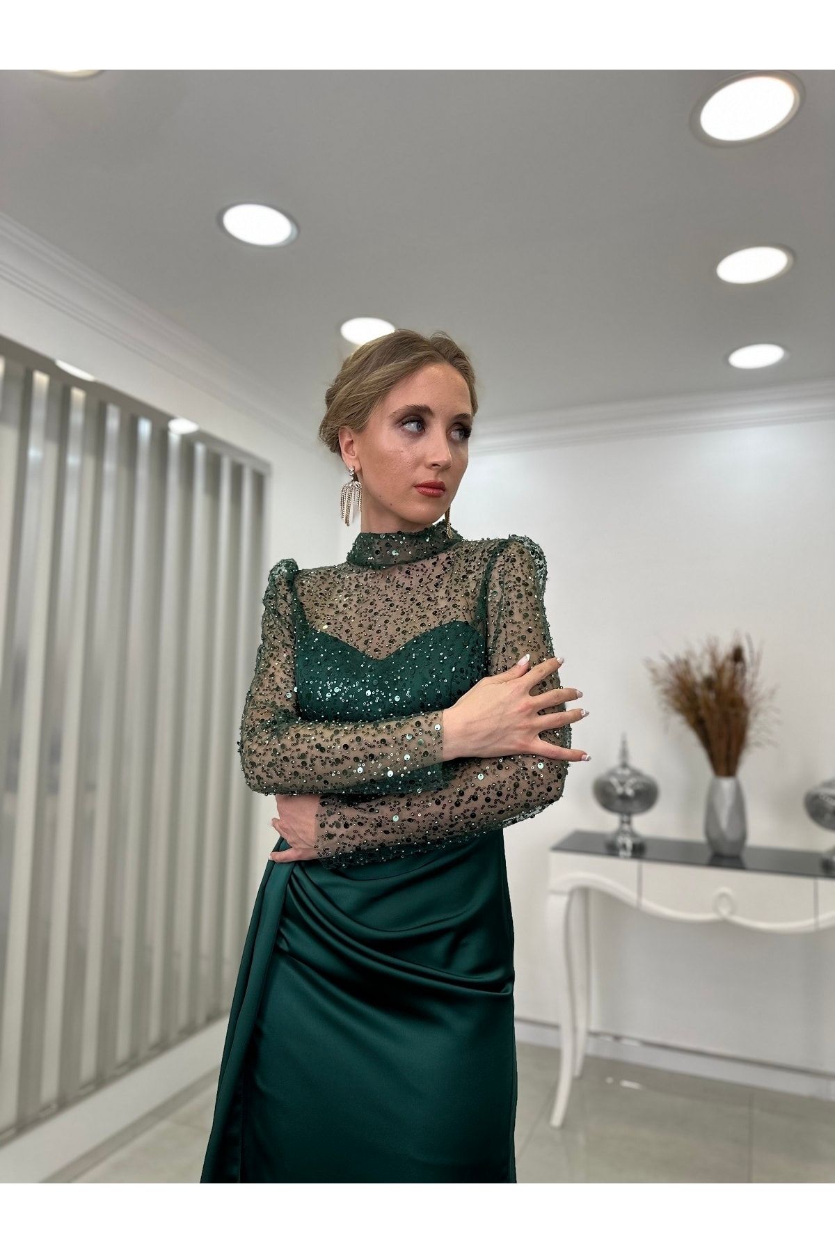 Rana Zenn-Bead Detailed Night Satin Evening Dress with Transparent Skirt Train and Slit Emerald 4