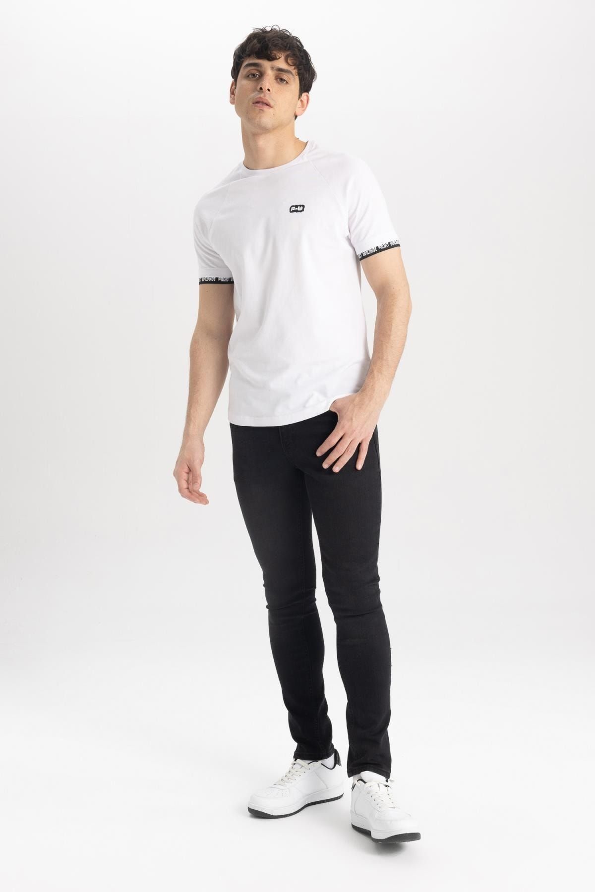 complete the look image