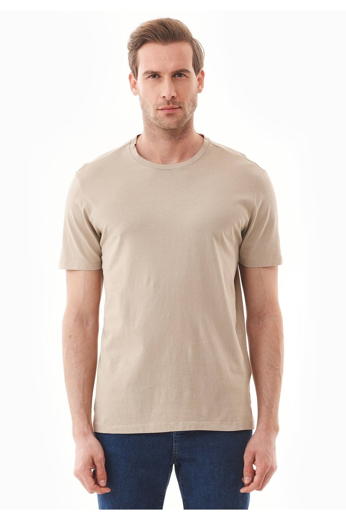ORGANICATION T-Shirt Braun Figurbetont