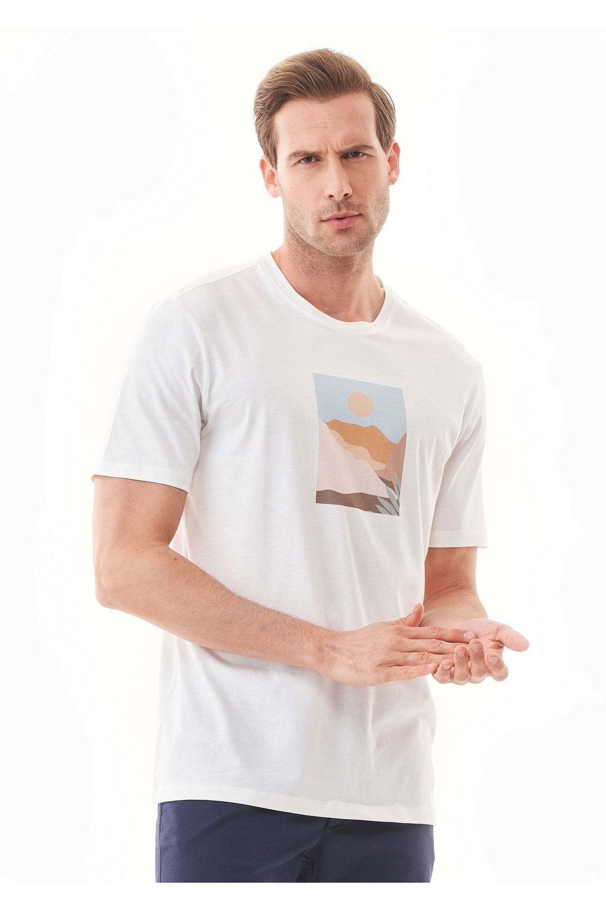 ORGANICATION T-Shirt Beige Figurbetont