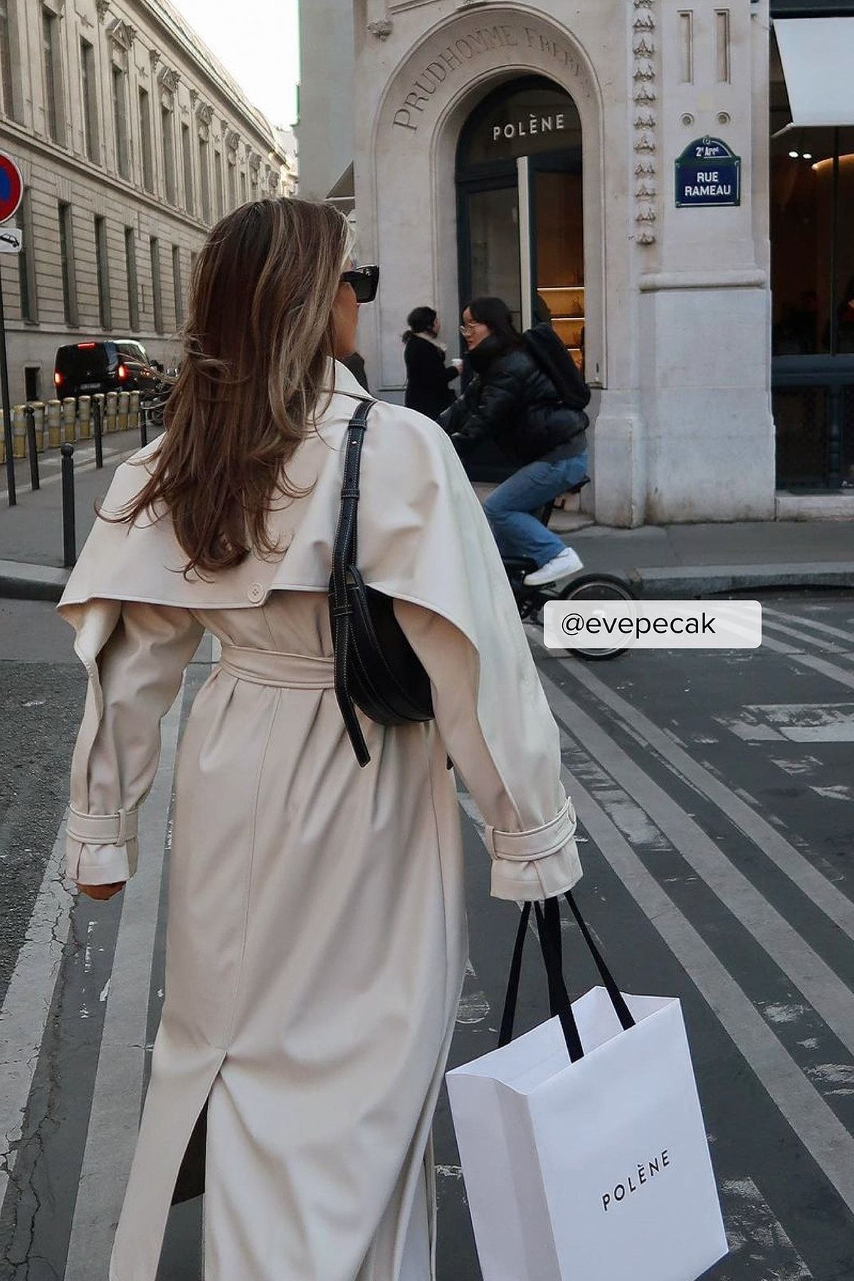 NA-KD Jacke Beige Oversized Fast ausverkauft