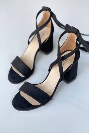 Siyah Süet Tek Bant Topuklu Ayakkabı Y615