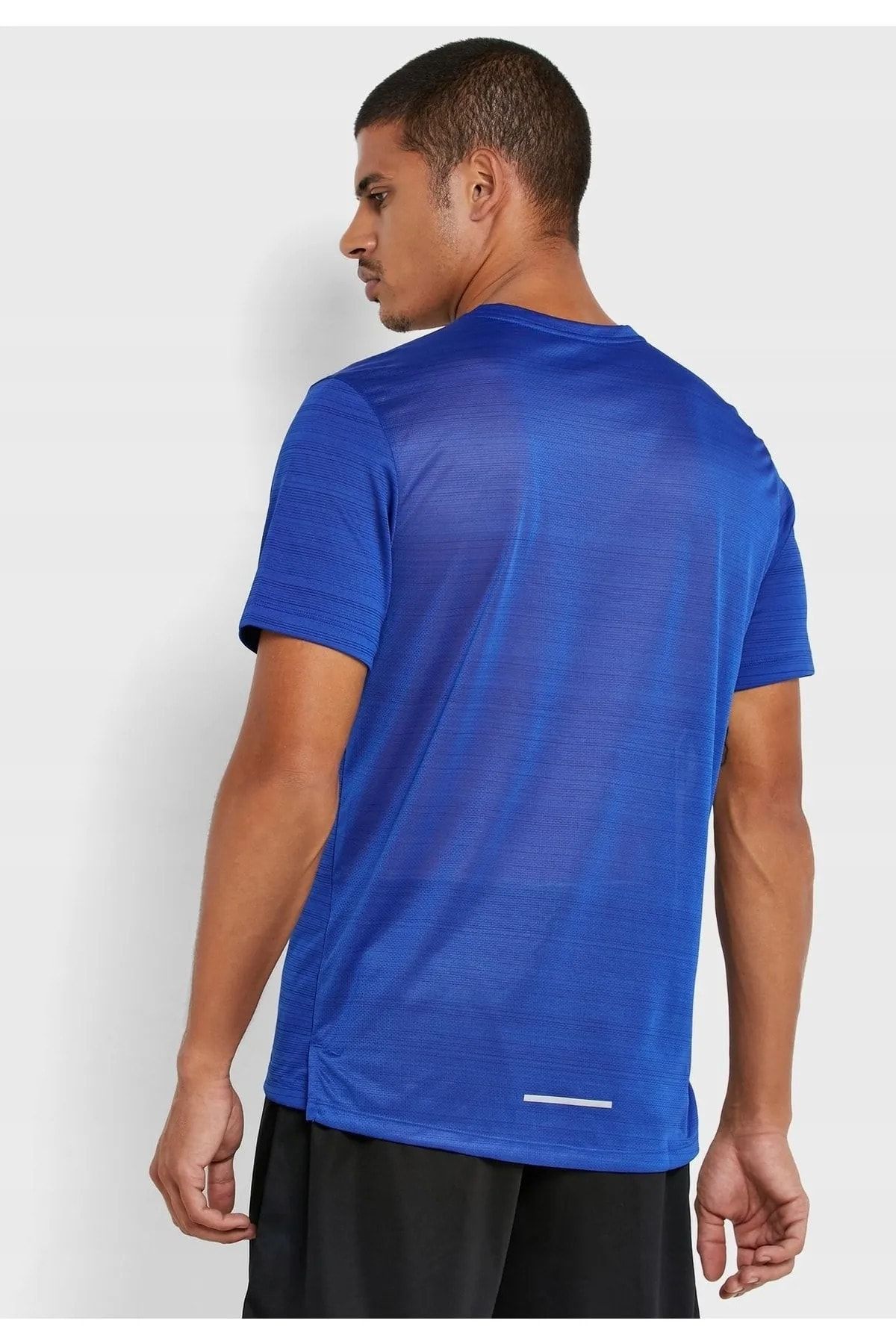 T shirt running nike sales