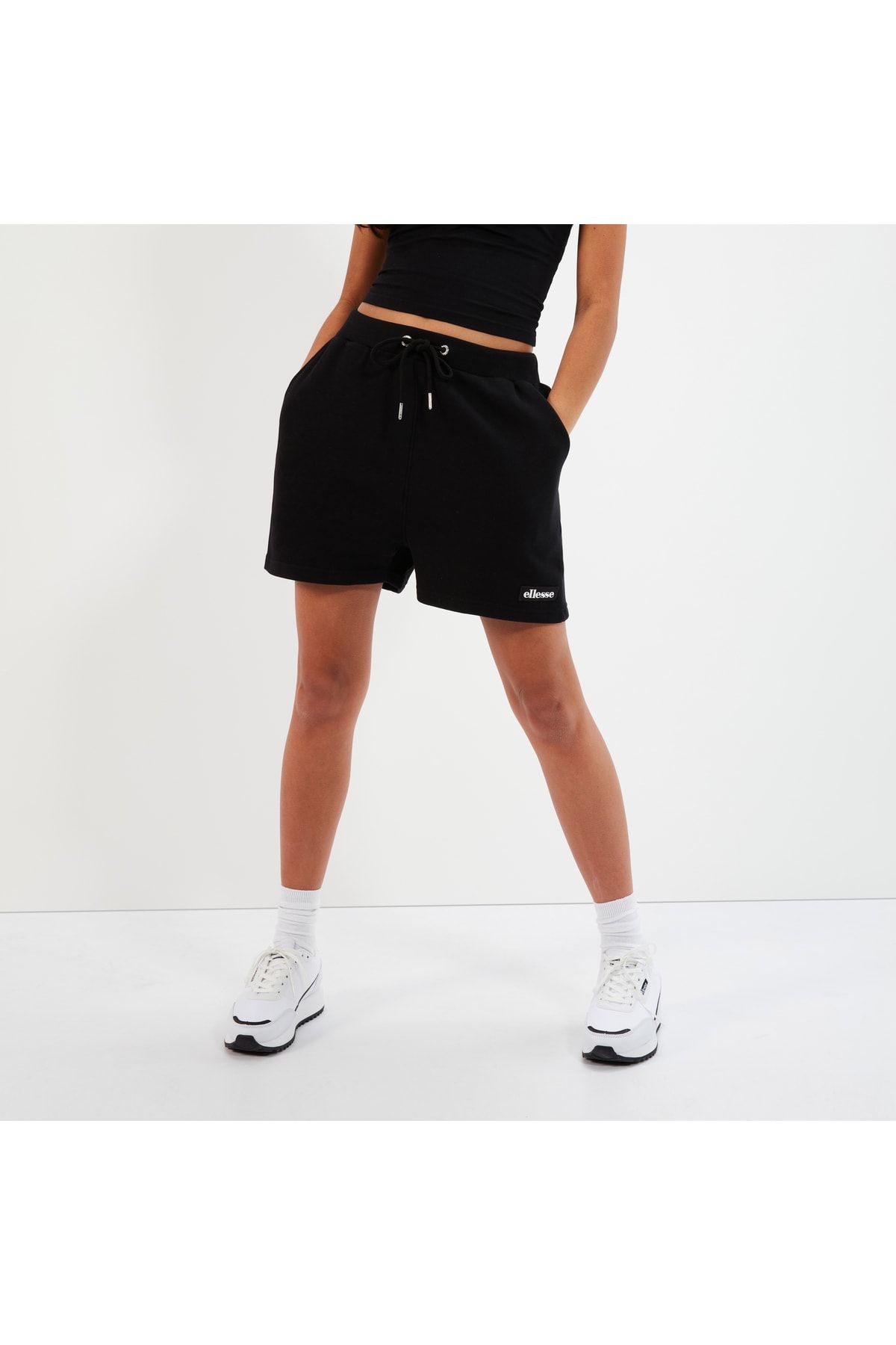Ellesse Shorts Schwarz Mittlerer Bund Fast ausverkauft