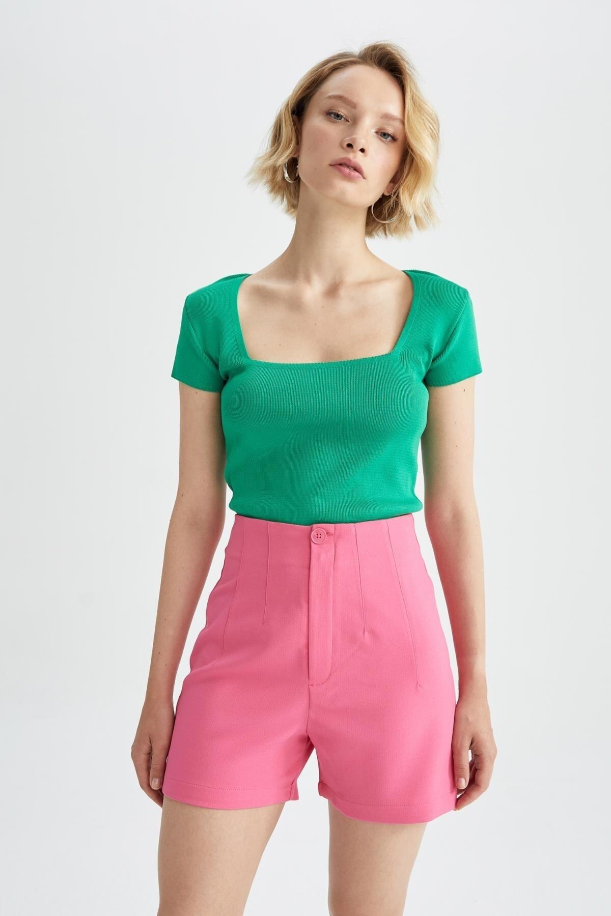 DeFacto-Regular Fit High Waist Mini Shorts 4