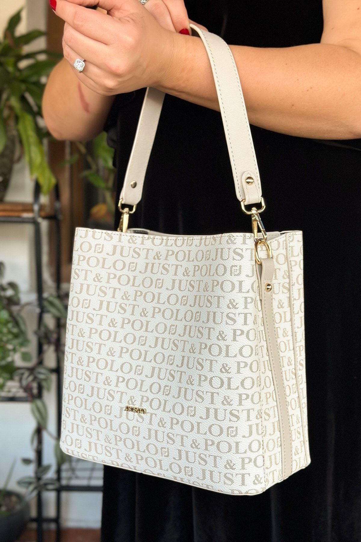 Strap bag polos 2025