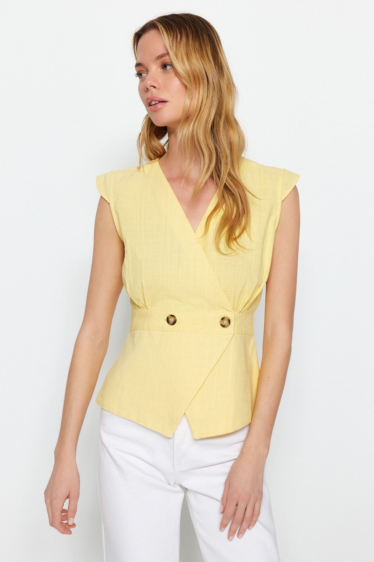 Trendyol Collection Bluse Gelb Regular Fit Fast ausverkauft