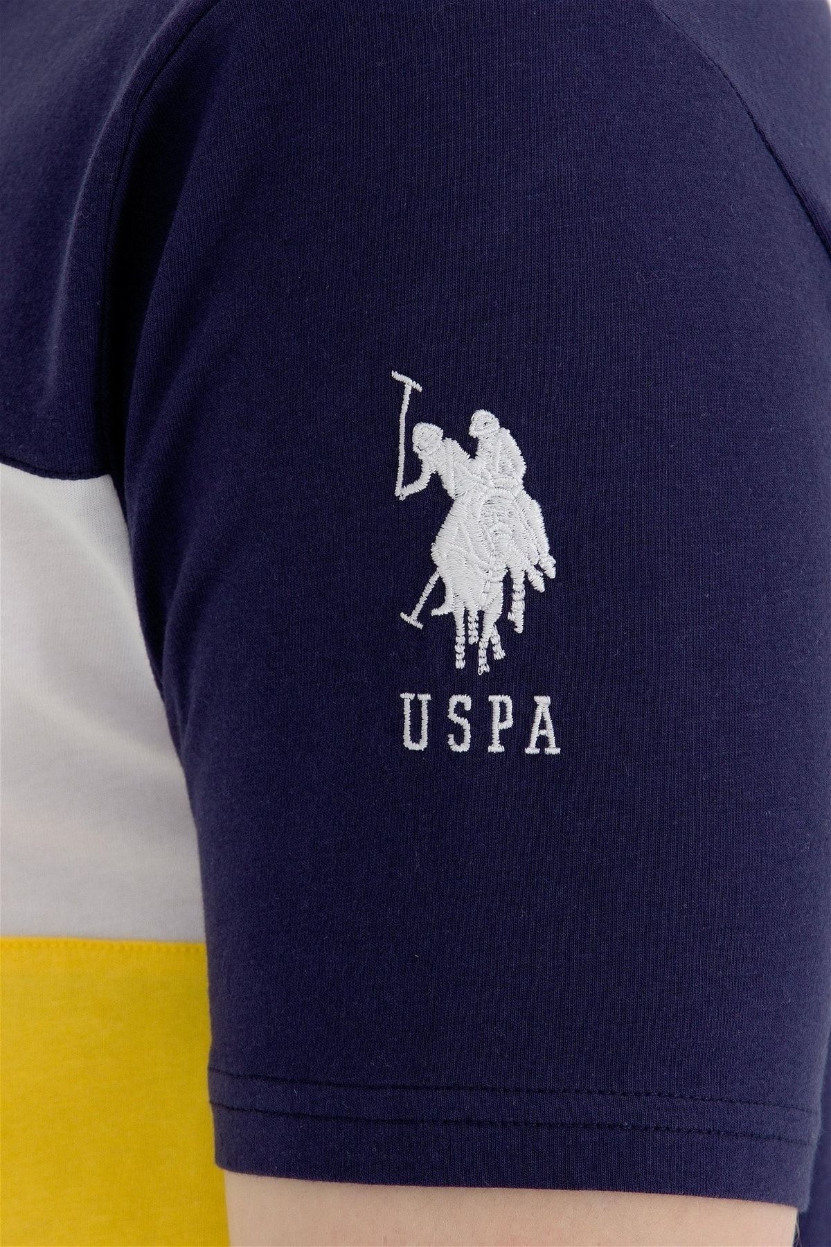 تی شرت زرد مردانه تیشرت یقه تیره اورجینال U.S. Polo Assn.
