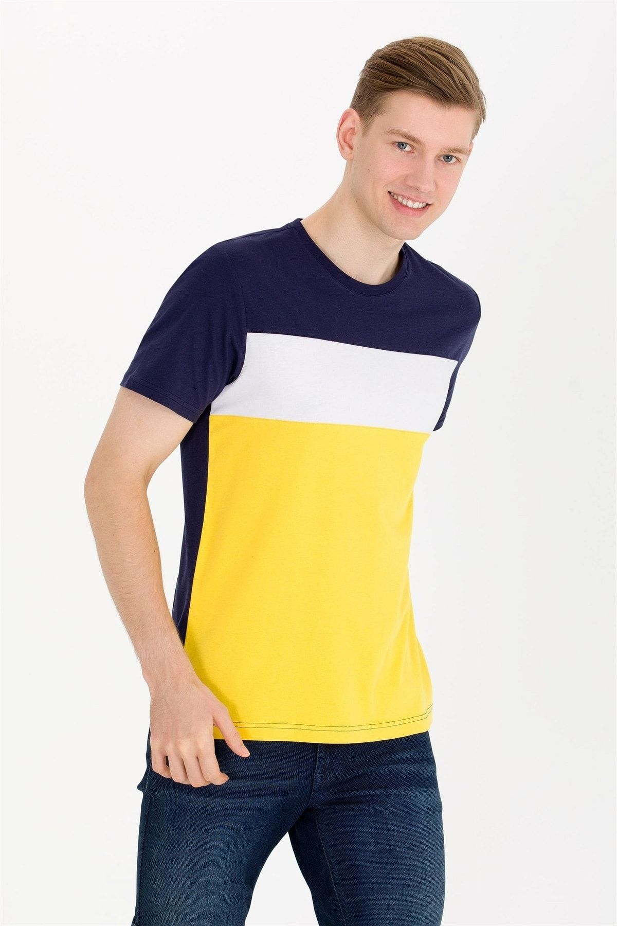 تی شرت زرد مردانه تیشرت یقه تیره اورجینال U.S. Polo Assn.