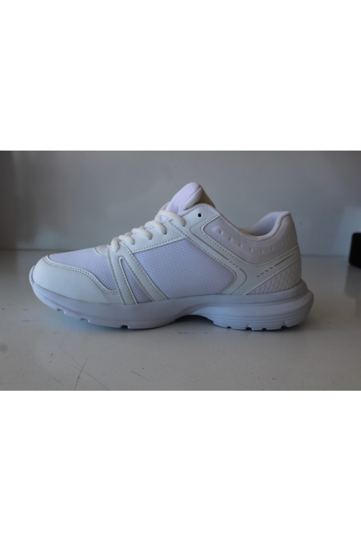 -24924-334725 کفش اسپرت مردانه — سفید KİNETİX-24924-334725 — تصویر 2 از 6