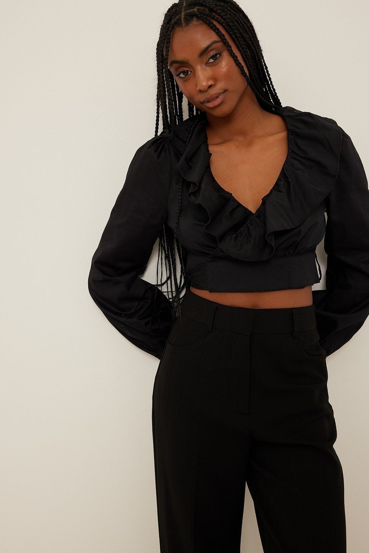 NA-KD Bluse Schwarz Regular Fit