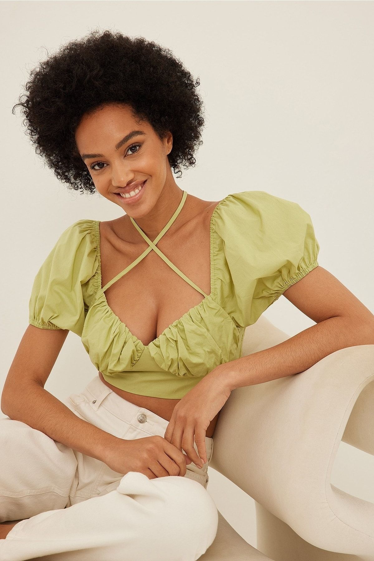 NA-KD Bluse Grün Regular Fit