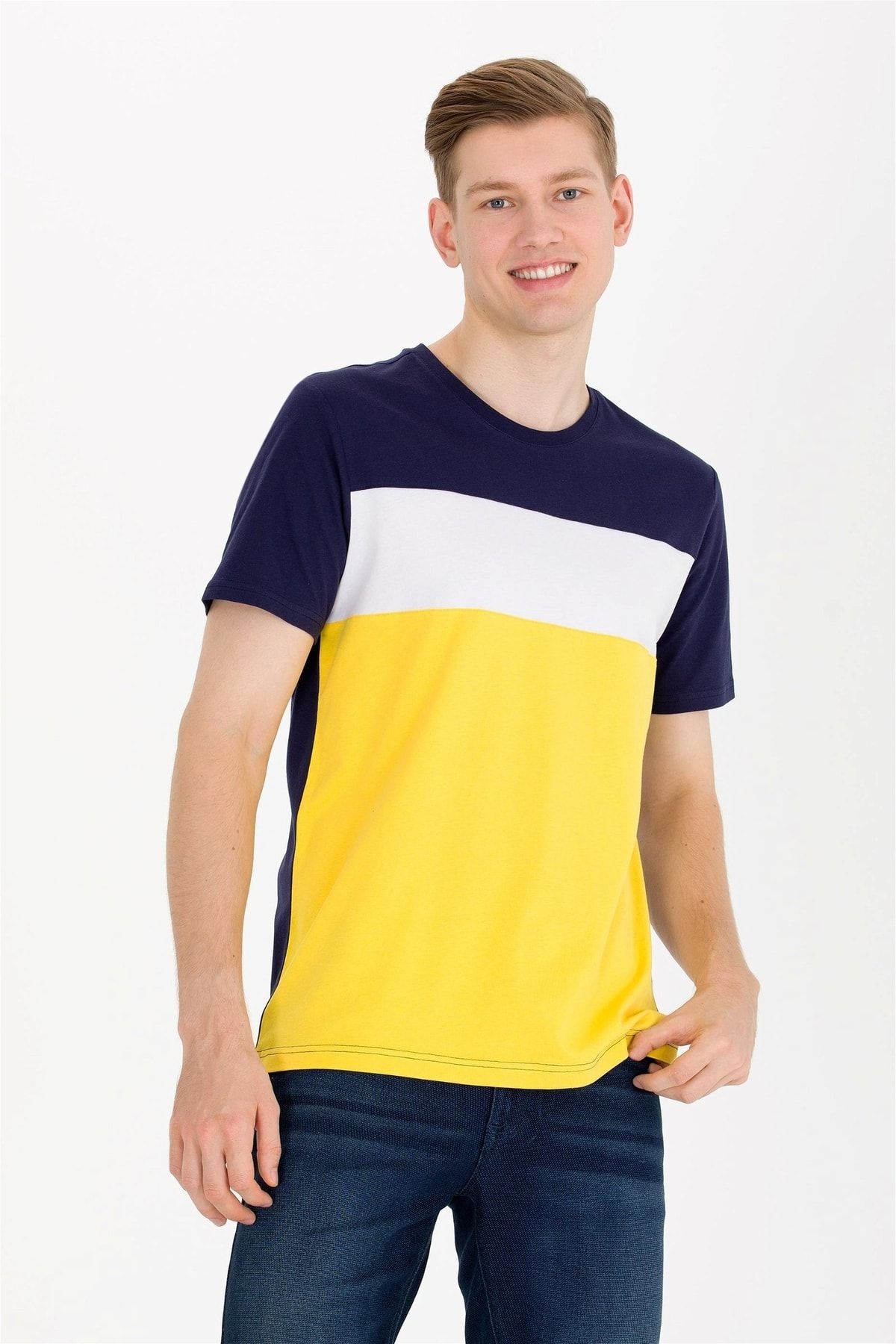 تی شرت زرد مردانه تیشرت یقه تیره اورجینال U.S. Polo Assn.