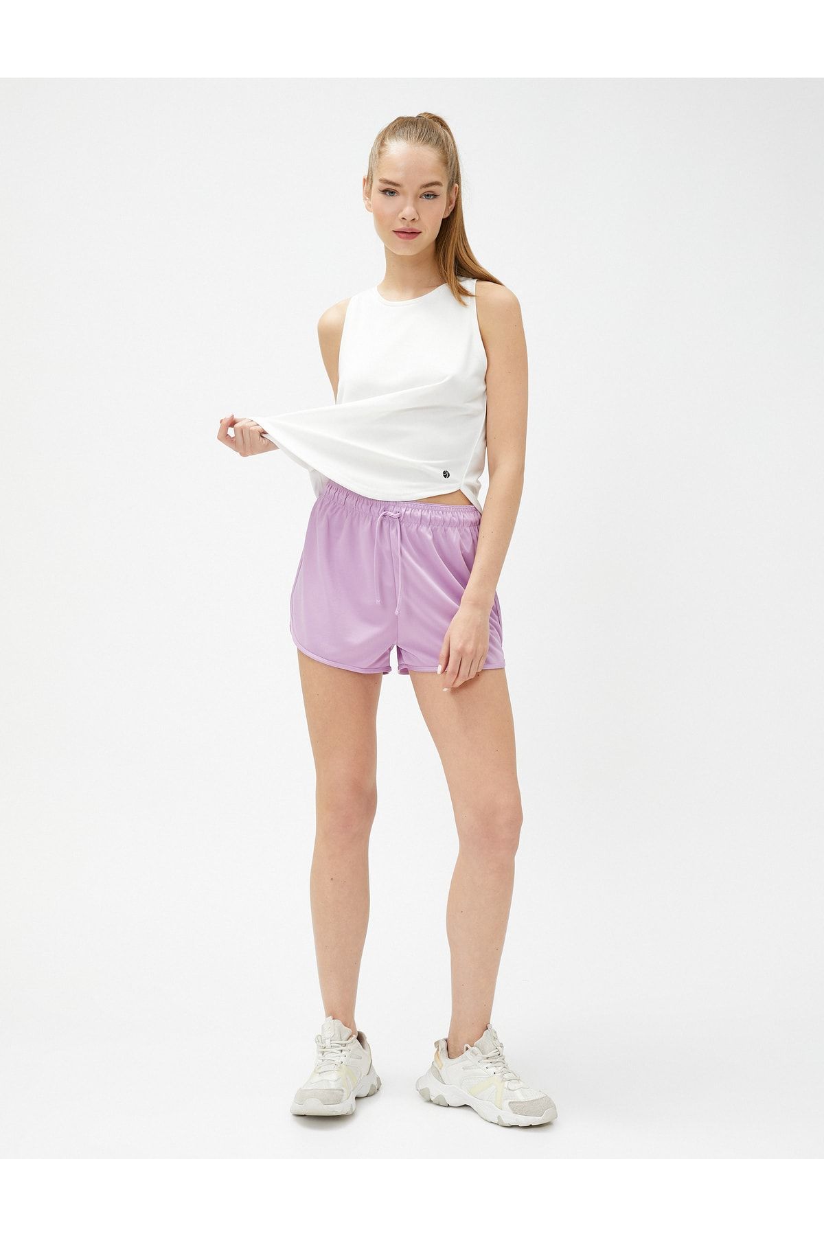 Koton Shorts Lila Mittlerer Bund