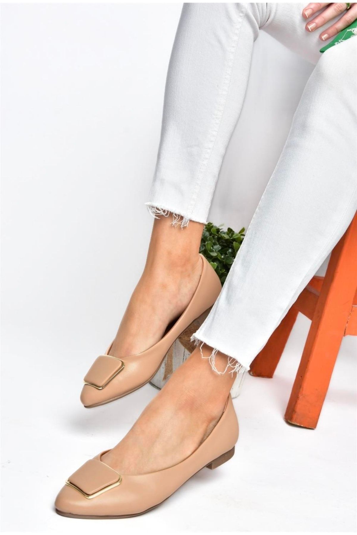 Accessorize flat shoes store