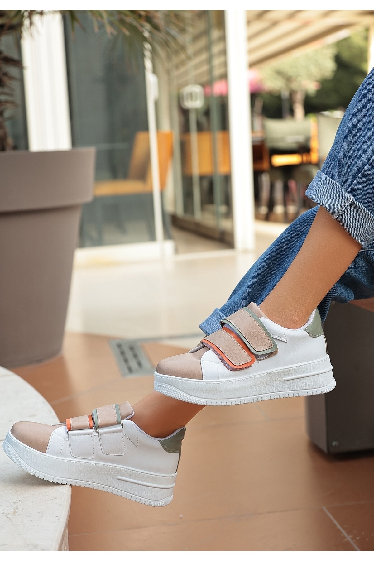 Marx Krem Cilt Spor Ayakkabı