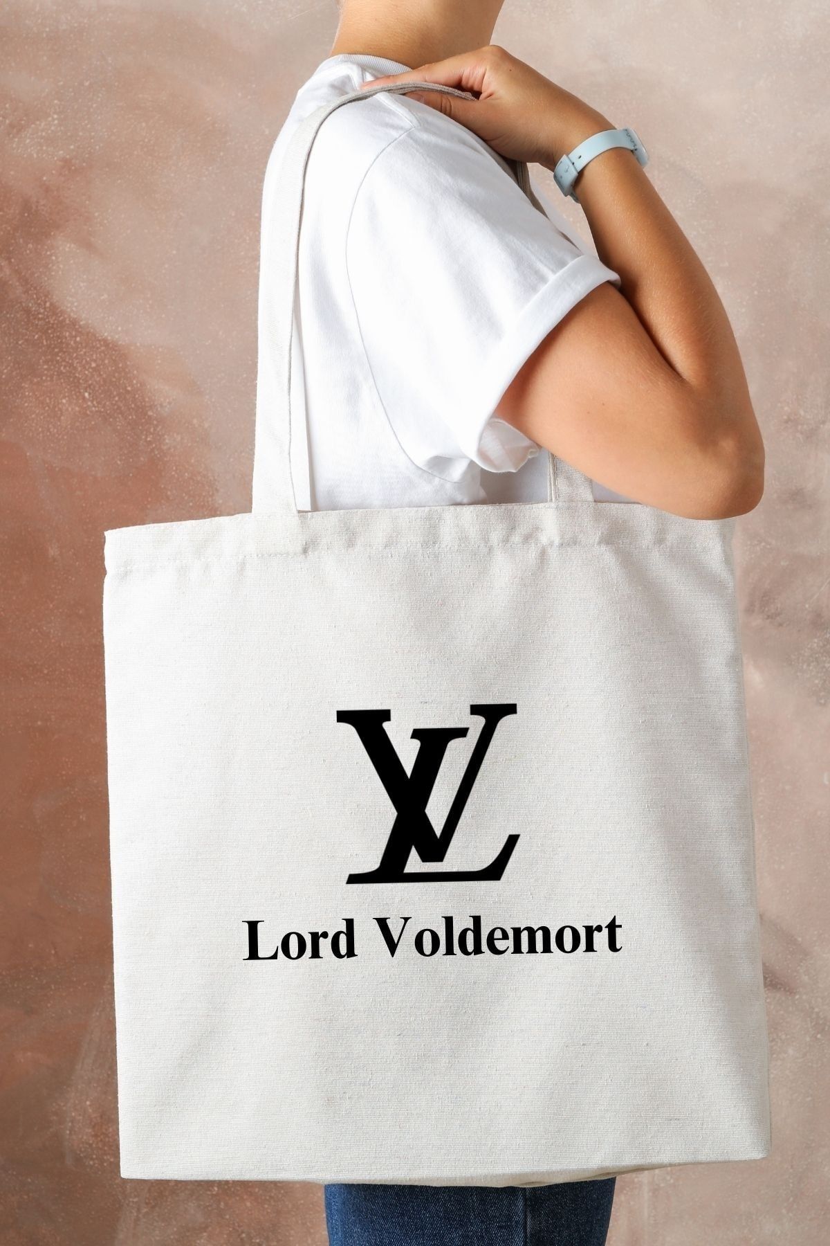 LV Lord Voldemort > LV Luis Vuitton
