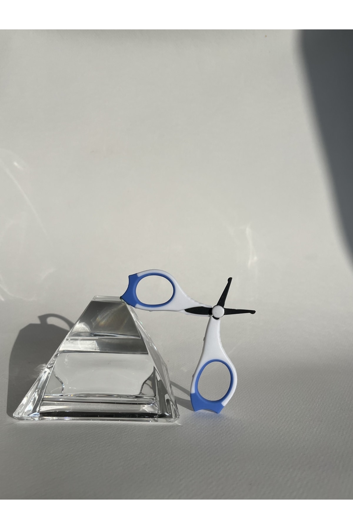 Lionesse Yuvarlak Uçlu Bebek Tırnak Makası 2002 - Yenidoğandan Itibaren fotoğrafı 2 (önizleme)