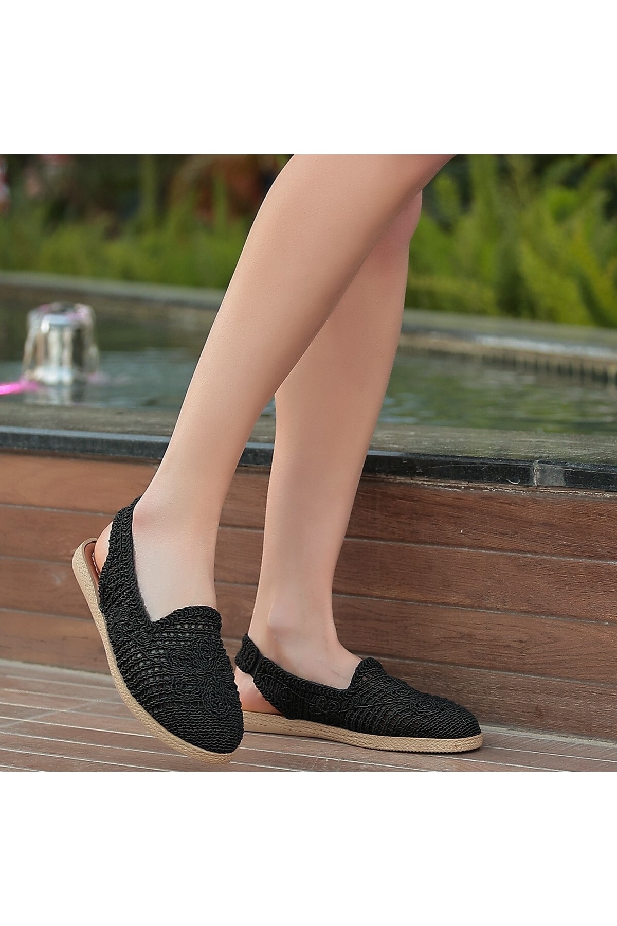 Awer Siyah Örgülü Sandalet