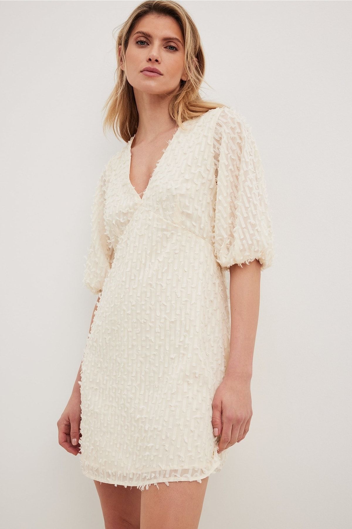 NA-KD Kleid Beige Basic