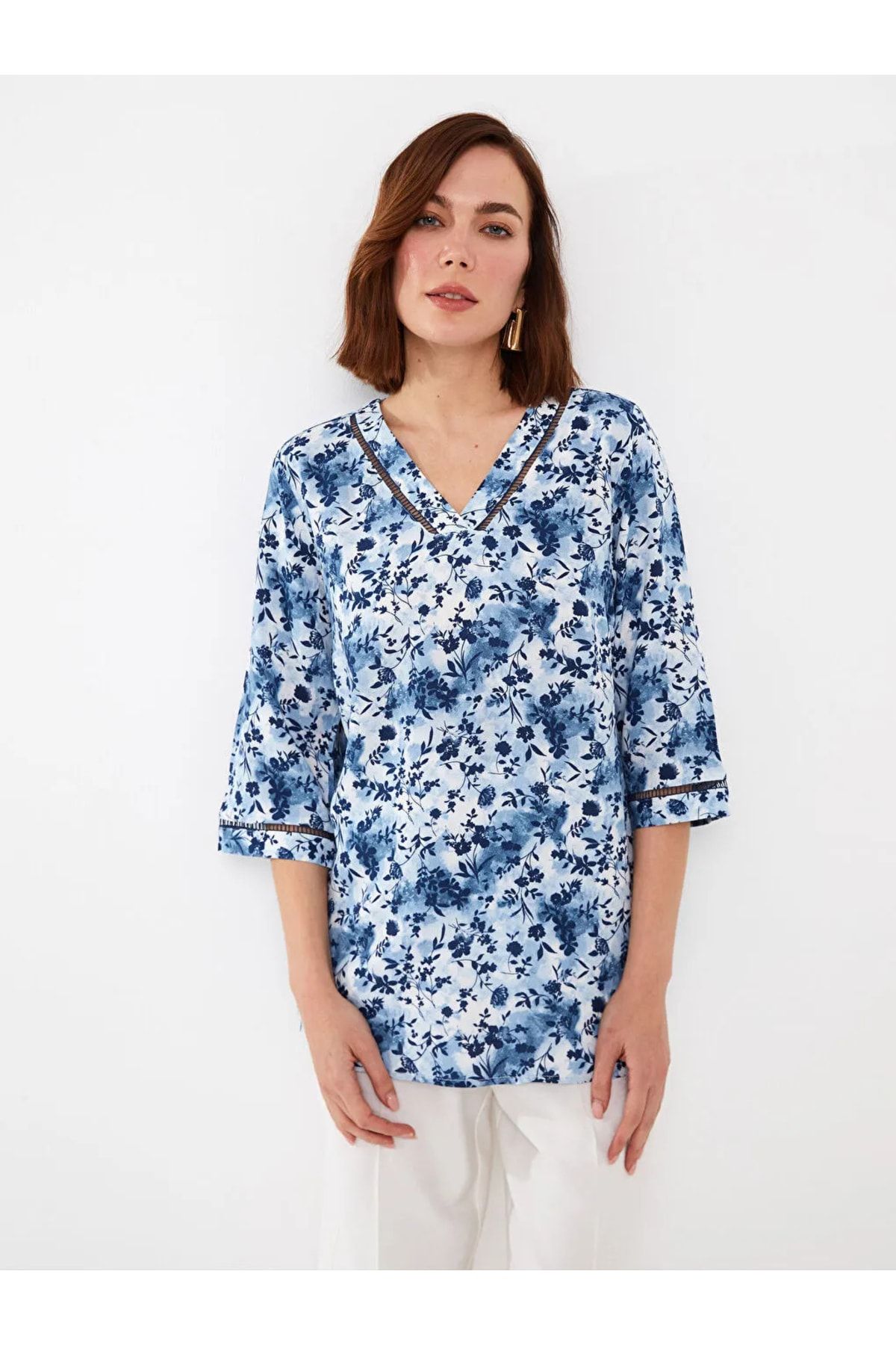 LC Waikiki Bluse Dunkelblau Regular Fit Fast ausverkauft
