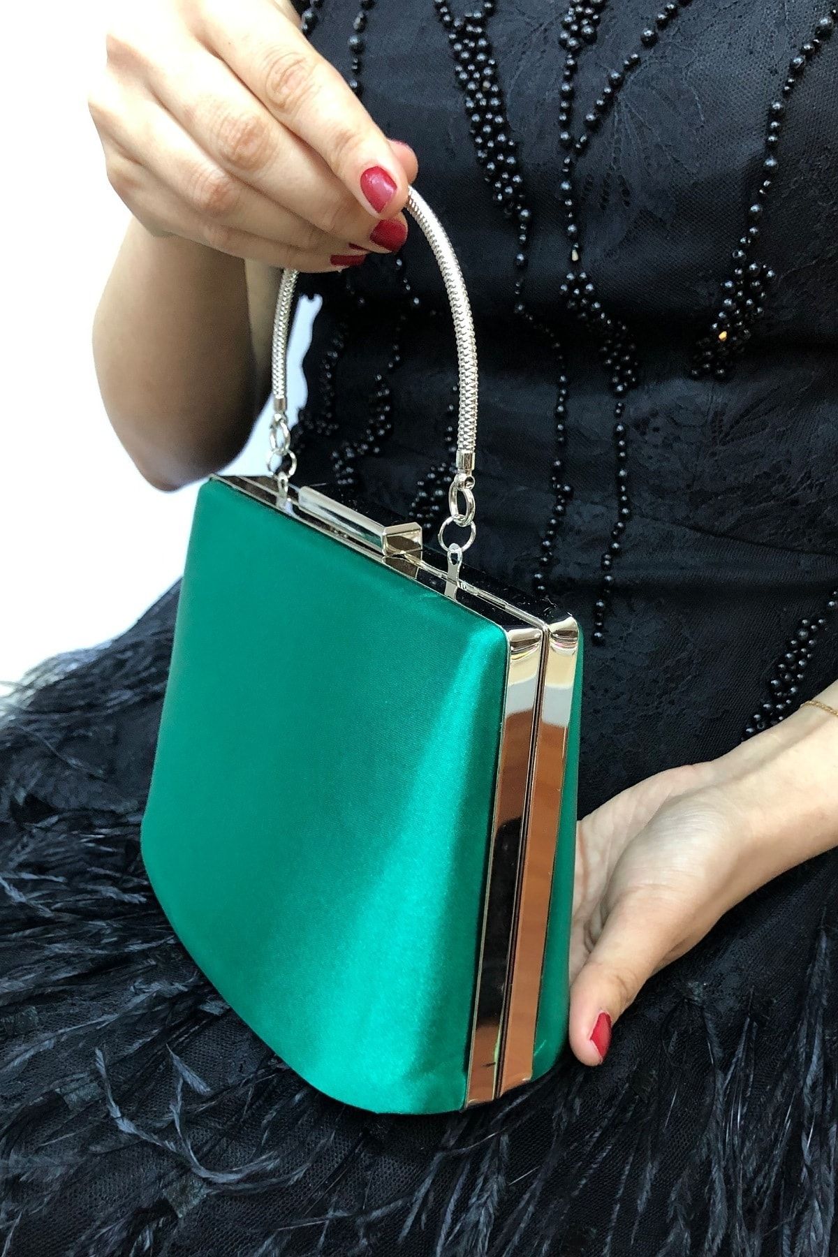 Green hot sale evening clutch