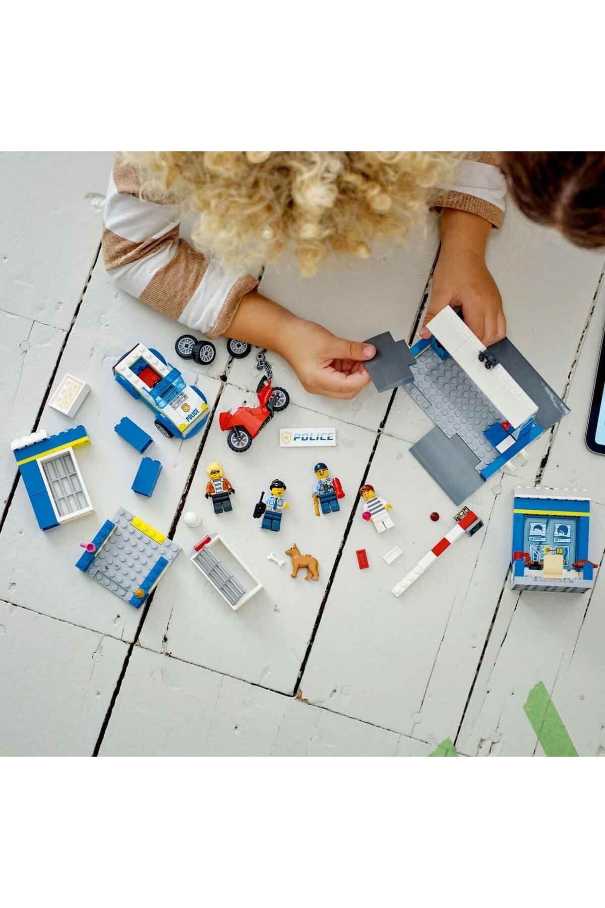 پلیس شهر ایستگاه ۶۰۳۷۰ در حال ردیابی