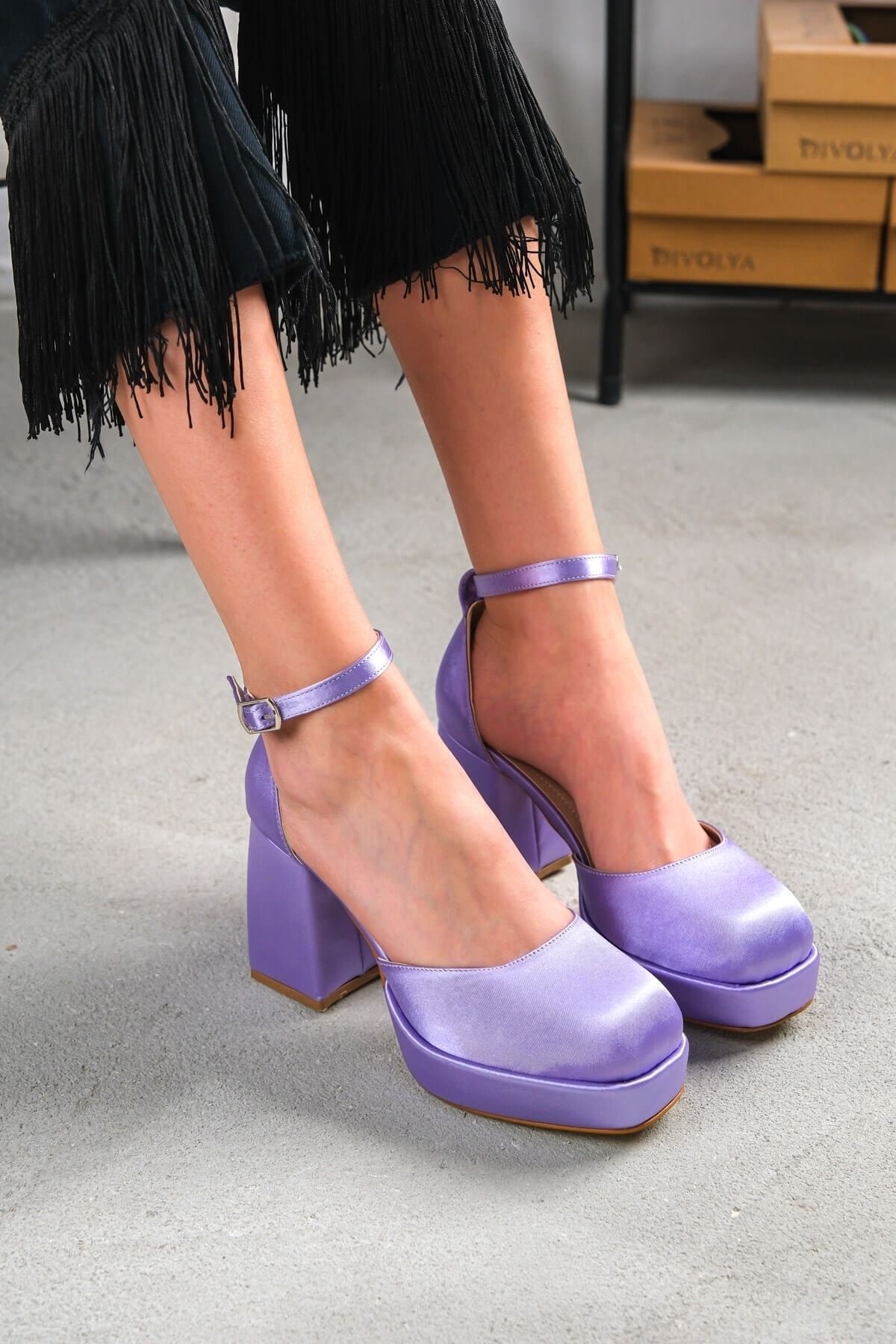 Lavender platform sale heels