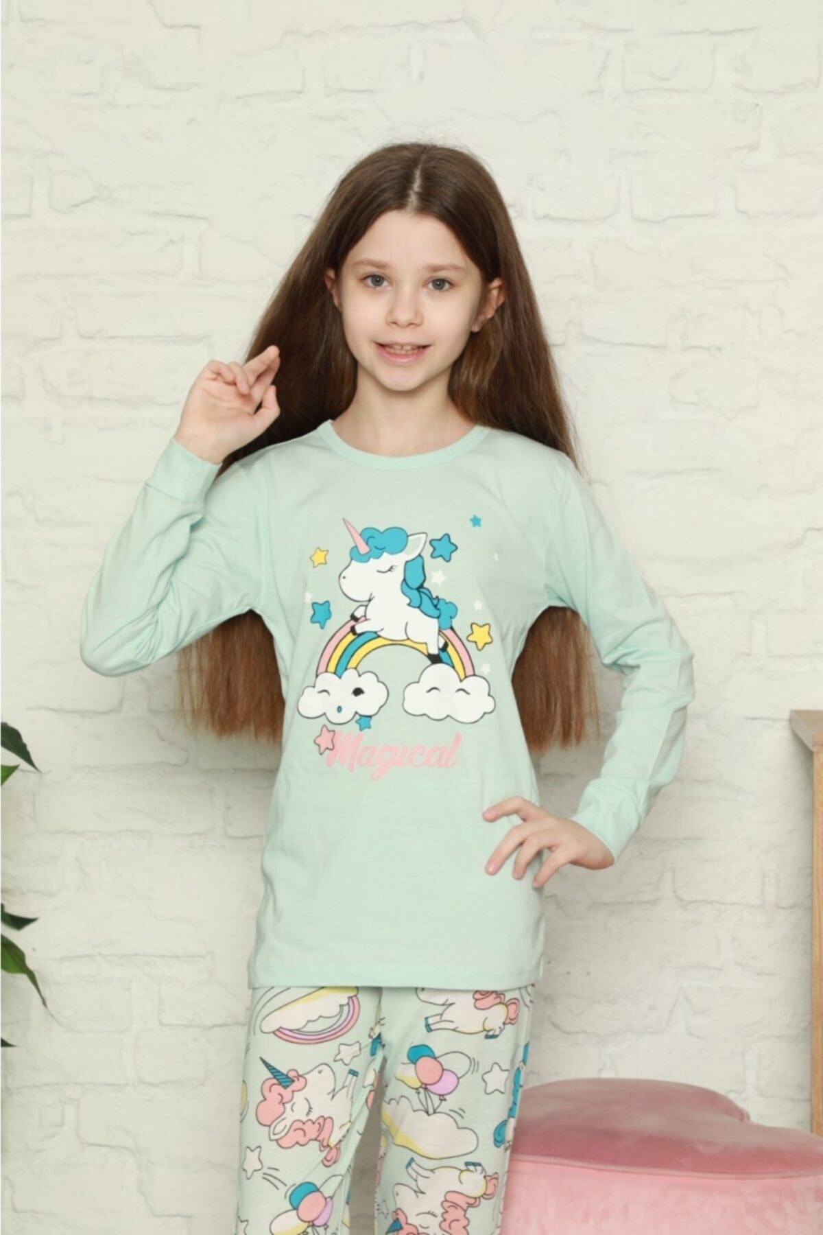 Minimoon Kiz Cocuk Unicorn Desenli Mevsimlik Pijama Takimi Fiyati Yorumlari Trendyol