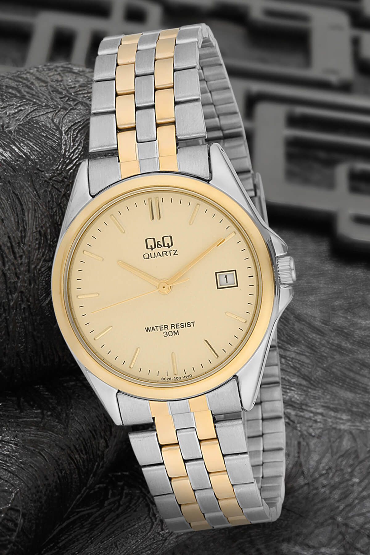 Q&q quartz water resist 30m top