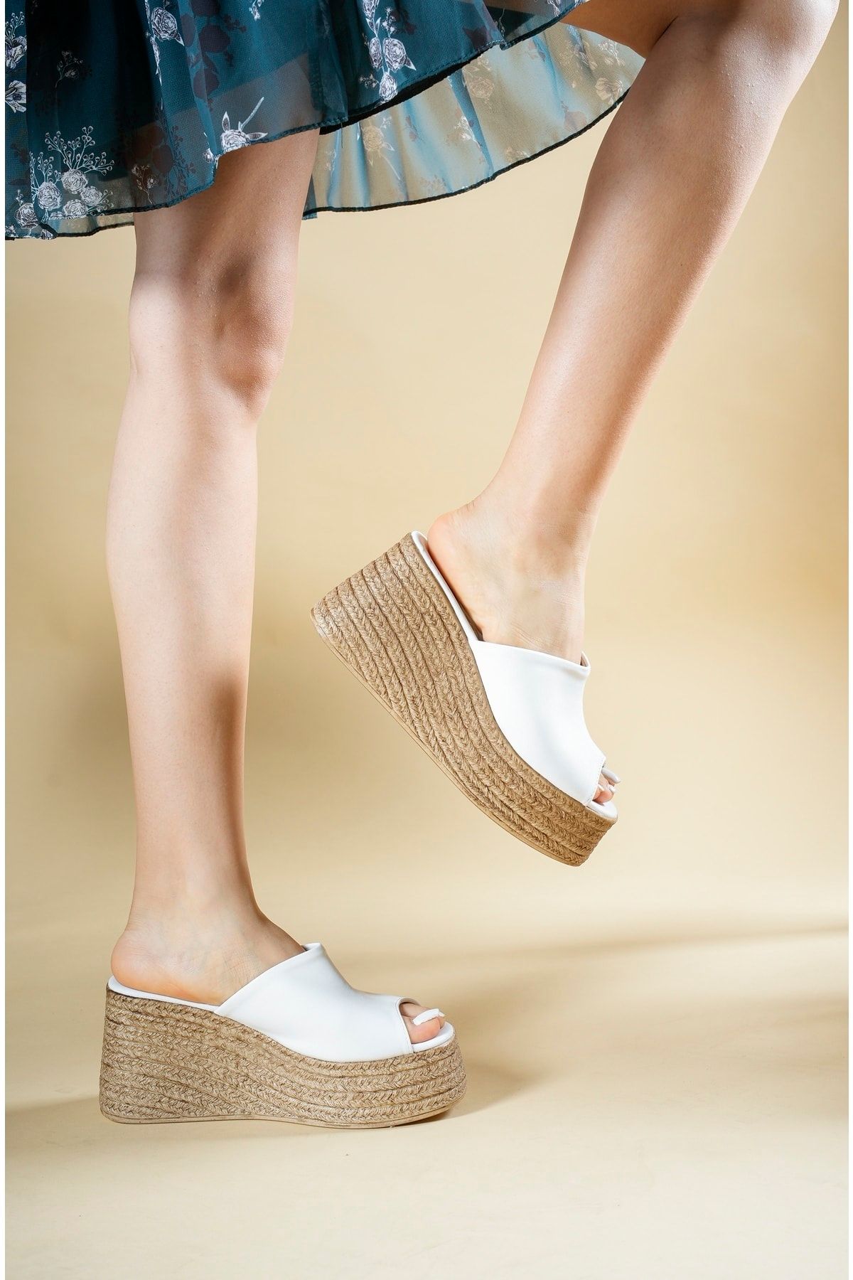 Cunningham wedge sandals store