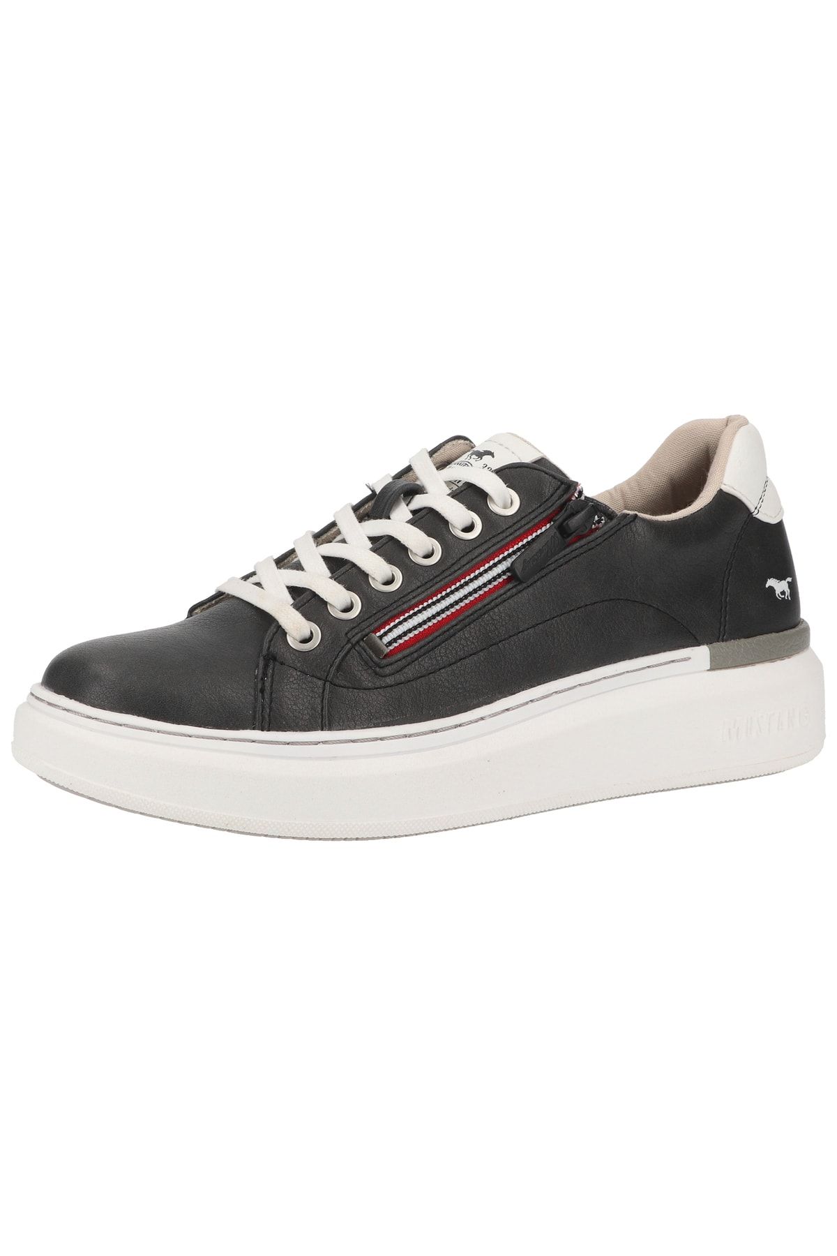 Mustang Sneaker Schwarz Flacher Absatz Fast ausverkauft