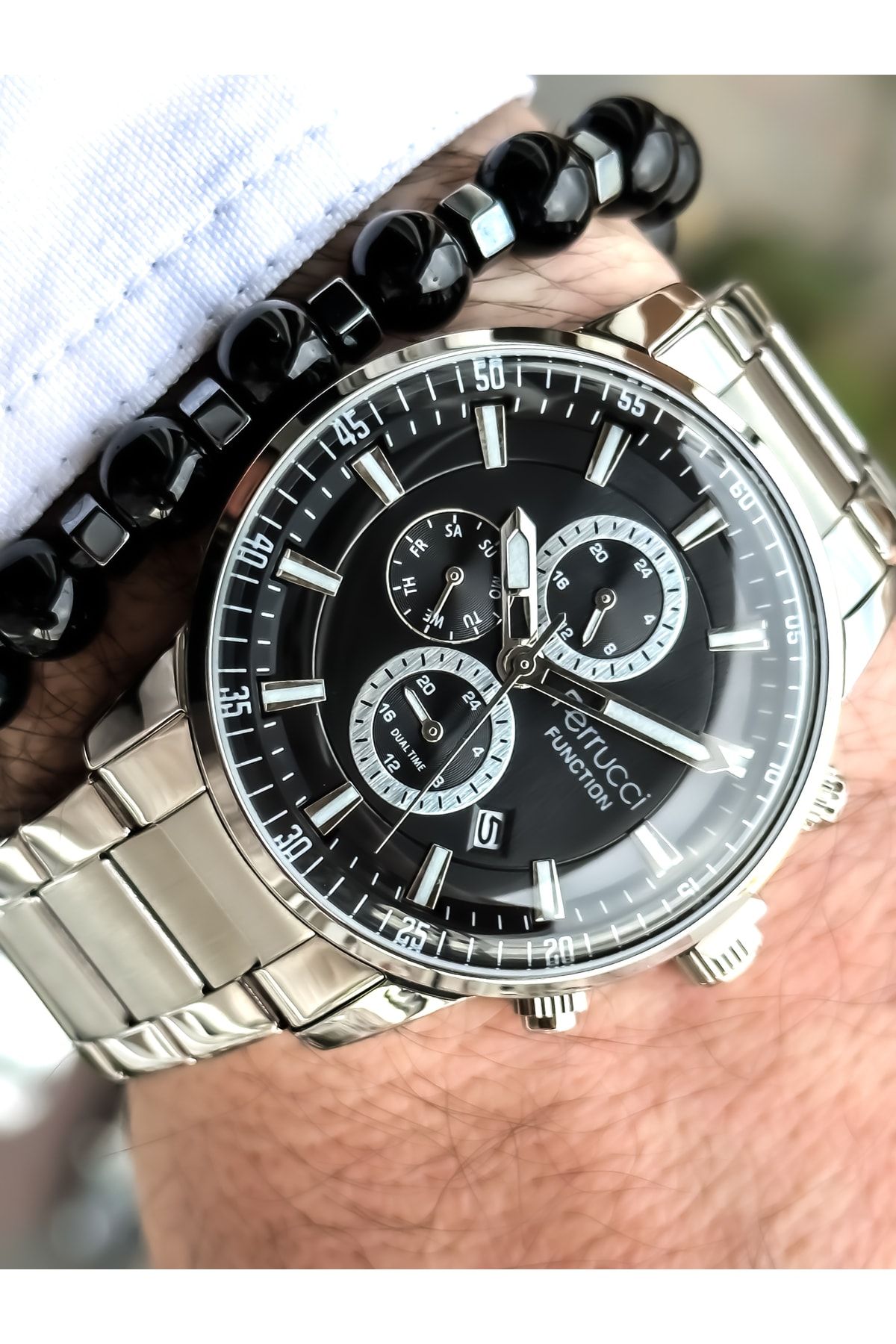 Seiko solar hotsell ssc267p9